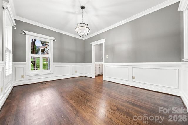 2941 8th Street Court NE, Hickory, NC 28601