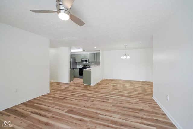 6527 Jade Stream Court 102, Indianapolis, IN 46237