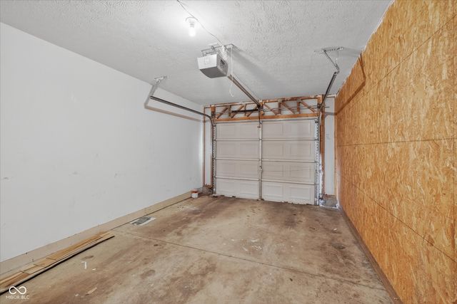 6527 Jade Stream Court 102, Indianapolis, IN 46237