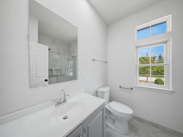 N56W18034 Evergreen LANE, Menomonee Falls, WI 53051