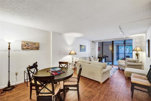 2814 N 46th Ave H376, Hollywood, FL 33021