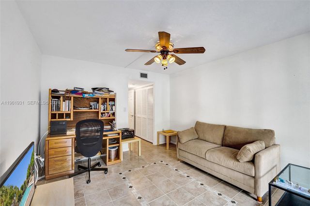2814 N 46th Ave H376, Hollywood, FL 33021