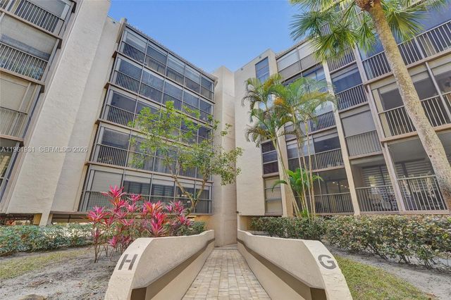 2814 N 46th Ave H376, Hollywood, FL 33021