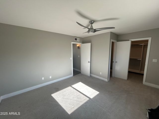 2927 E FAIRMOUNT Avenue, Phoenix, AZ 85016