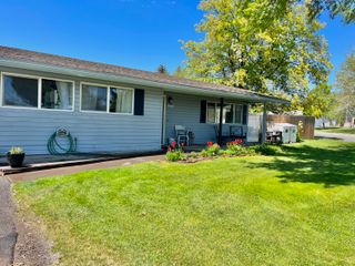10712 Vincent Drive, Klamath Falls, OR 97603