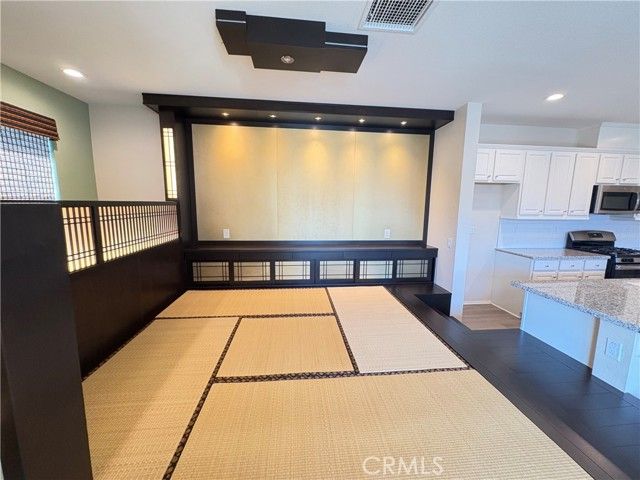 280 W Via Presido, Ontario, CA 91762