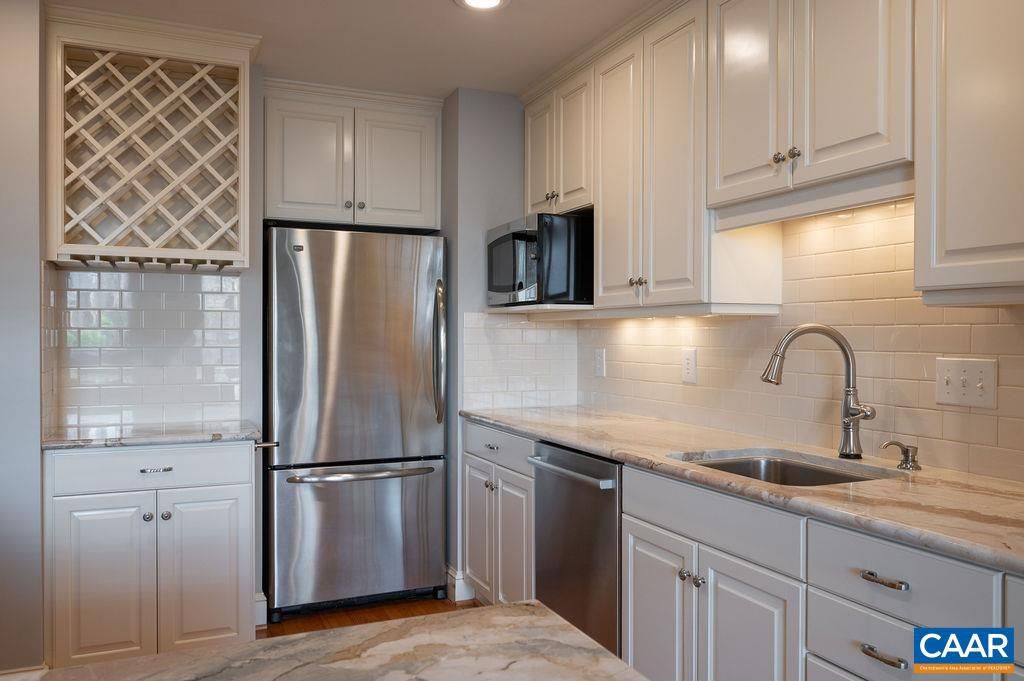 Image 13 of property listing at 503 NE 2ND ST, Charlottesville, VA 22902