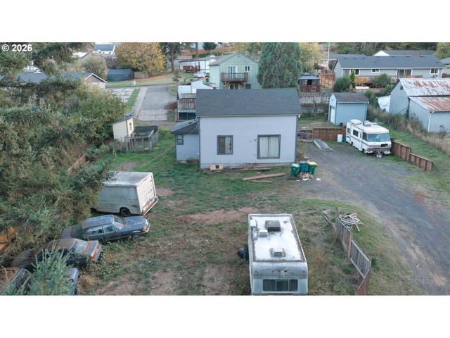 406 CHURCH St, Gaston, OR 97119