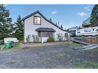 406 CHURCH St, Gaston, OR 97119