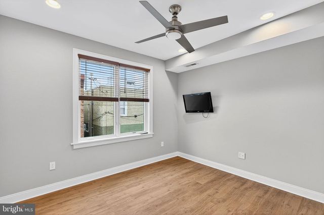 2528 E ALBERT, Philadelphia, PA 19125