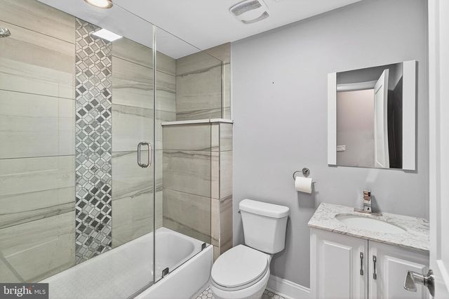 2528 E ALBERT, Philadelphia, PA 19125