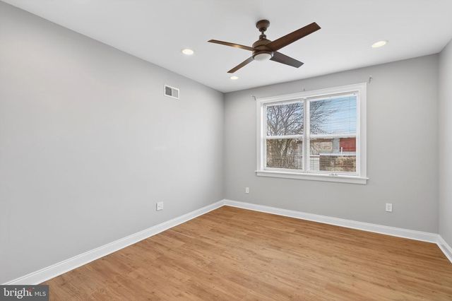 2528 E ALBERT, Philadelphia, PA 19125