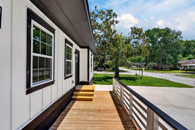 6032 Rembert Drive, Hanahan, SC 29410