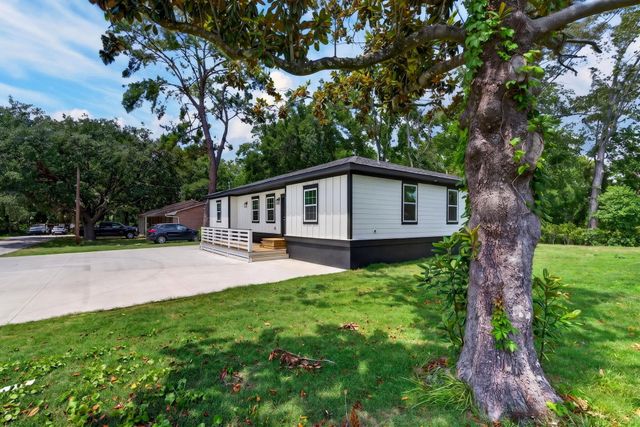 6032 Rembert Drive, Hanahan, SC 29410