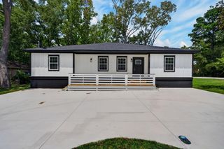 6032 Rembert Drive, Hanahan, SC 29410