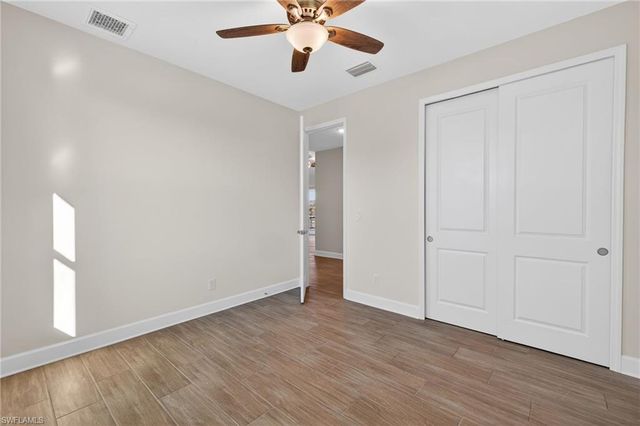 615 SW 26th TER, Cape Coral, FL 33914