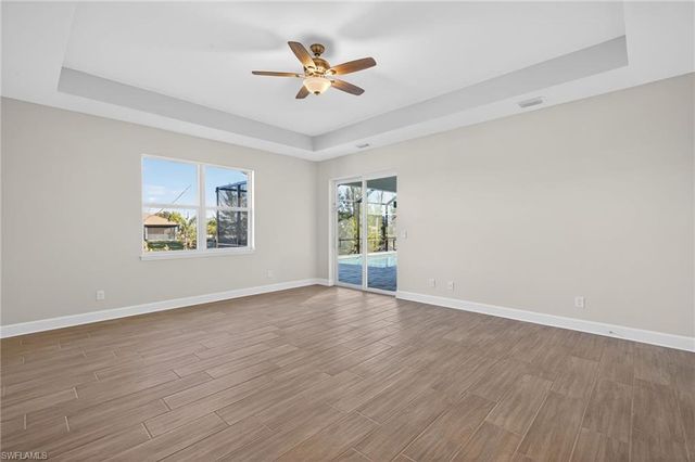 615 SW 26th TER, Cape Coral, FL 33914