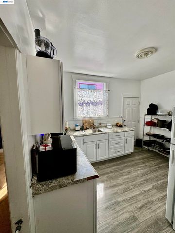 319 Plymouth Ave, San Francisco, CA 94112