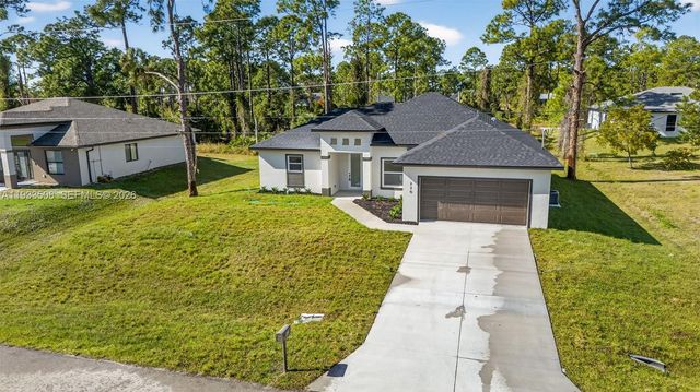 220 Lomax Avenue, Lehigh Acres, FL 33974