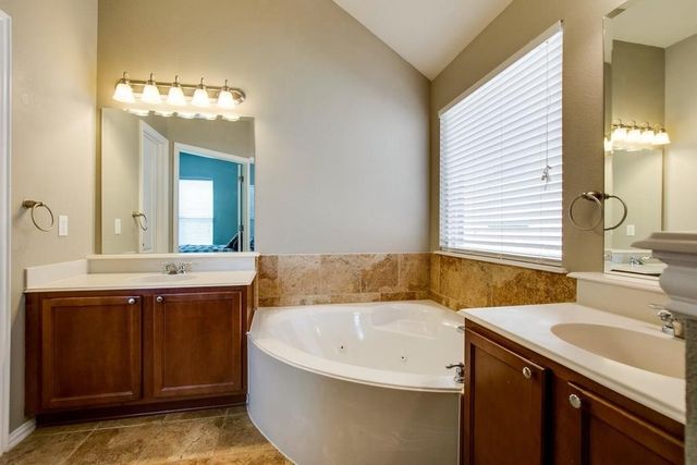 15009 Frisco Ranch Drive, Little Elm, TX 75068