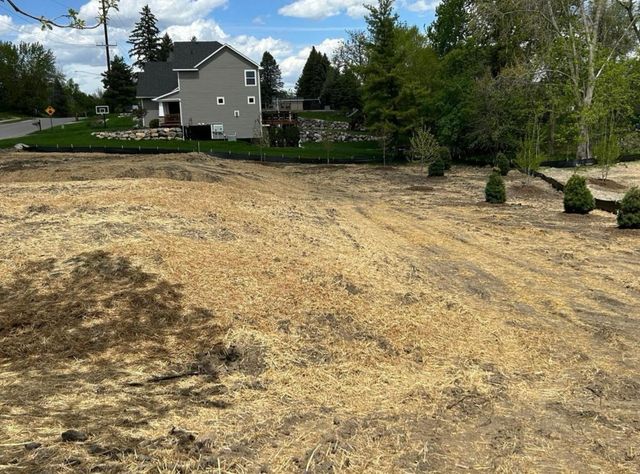 6305 Duck Lake Road, Eden Prairie, MN 55346