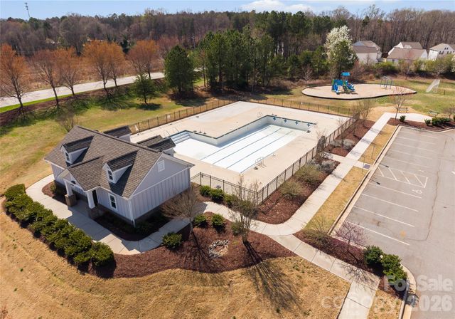 153 Batten Ridge Drive, Statesville, NC 28677