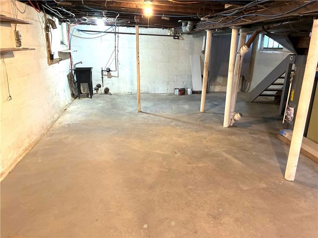 273 Electric Avenue, Rochester, NY 14613