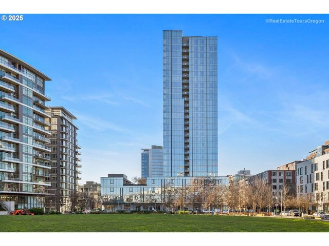 1022 Nw OVERTON St, Portland, OR 97209