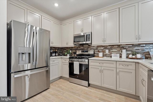 16134 RIVER VIEW CT, Bristol, PA 19007