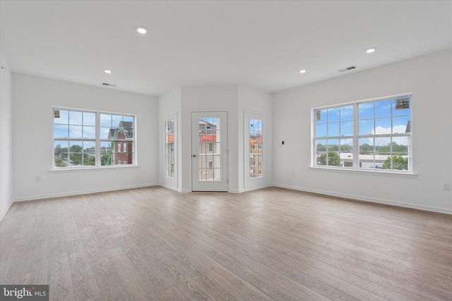 16134 RIVER VIEW CT, Bristol, PA 19007