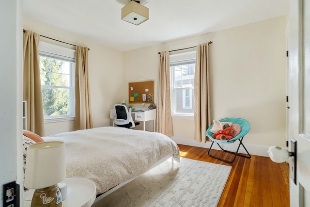 338 Beech St, Boston, MA 02131