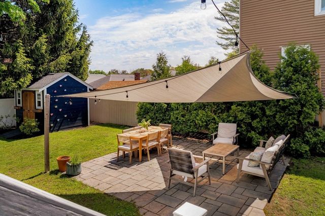 338 Beech St, Boston, MA 02131