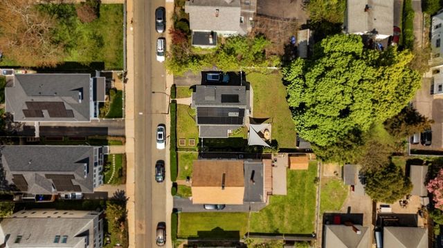 338 Beech St, Boston, MA 02131