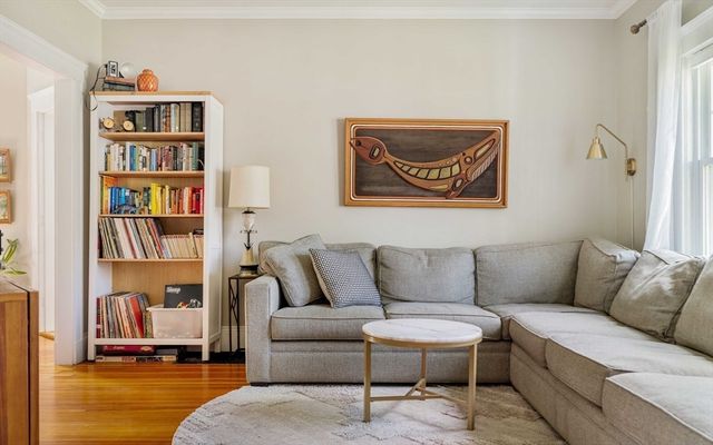 338 Beech St, Boston, MA 02131