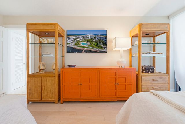 2505 S Ocean Boulevard, Palm Beach, FL 33480