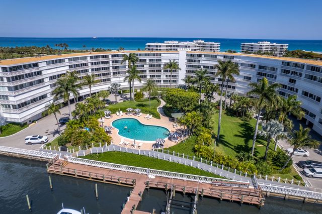 2505 S Ocean Boulevard, Palm Beach, FL 33480