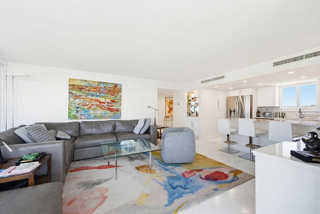 2505 S Ocean Boulevard, Palm Beach, FL 33480
