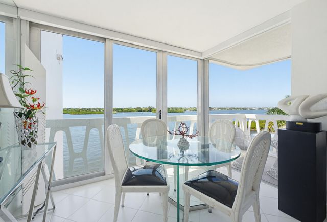 2505 S Ocean Boulevard, Palm Beach, FL 33480