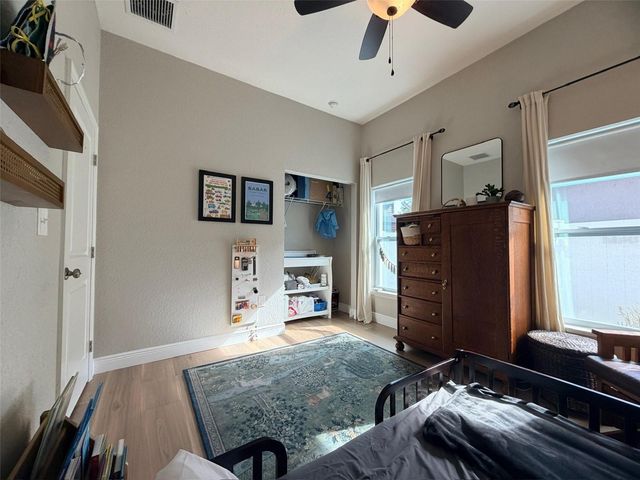 2439 4TH AVENUE S, St Petersburg, FL 33712