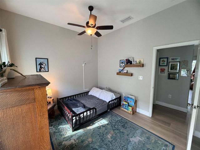 2439 4TH AVENUE S, St Petersburg, FL 33712