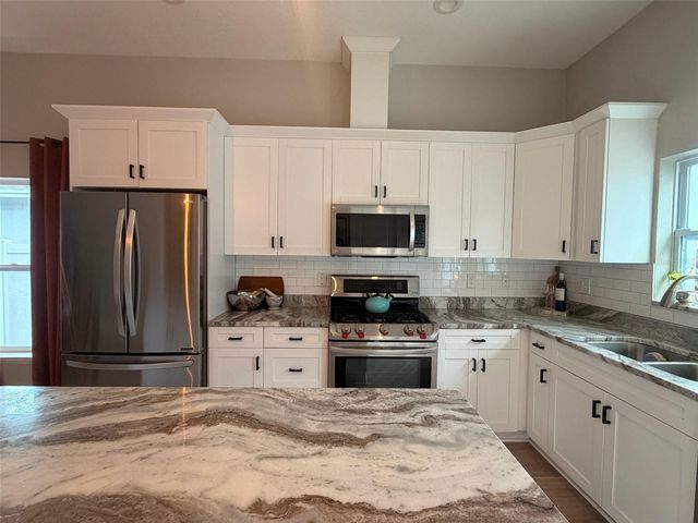 2439 4TH AVENUE S, St Petersburg, FL 33712