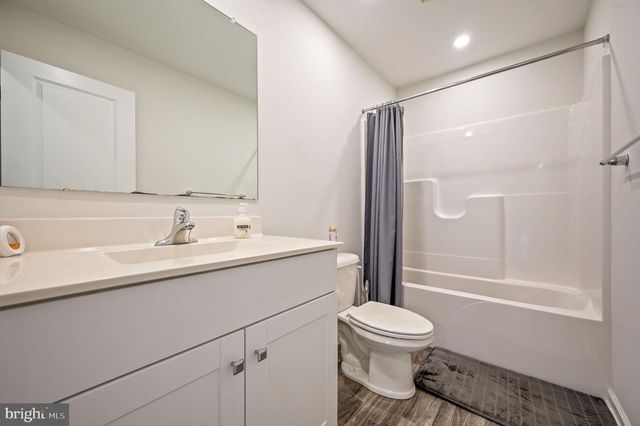 25 MIFFLIN AVE, New Castle, DE 19720