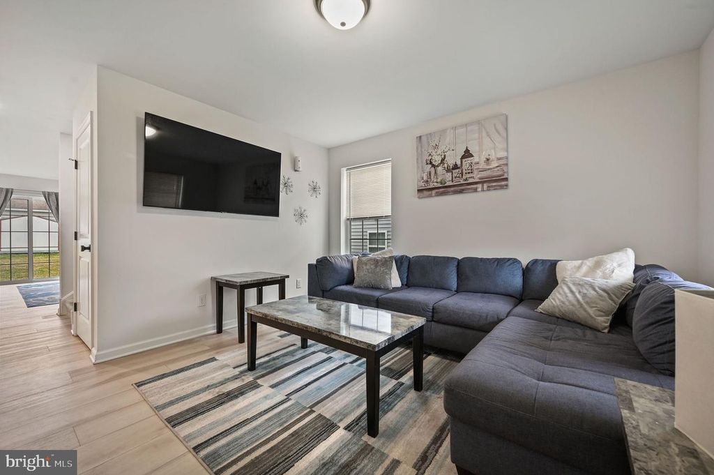 25 MIFFLIN AVE, New Castle, DE 19720