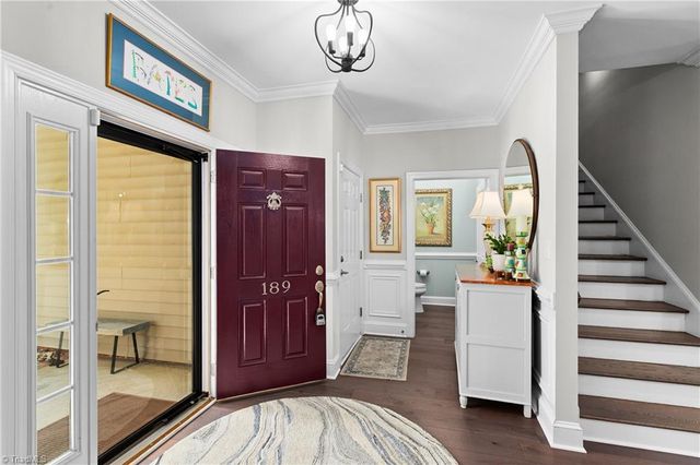 189 Cabot Drive, Winston-salem, NC 27103