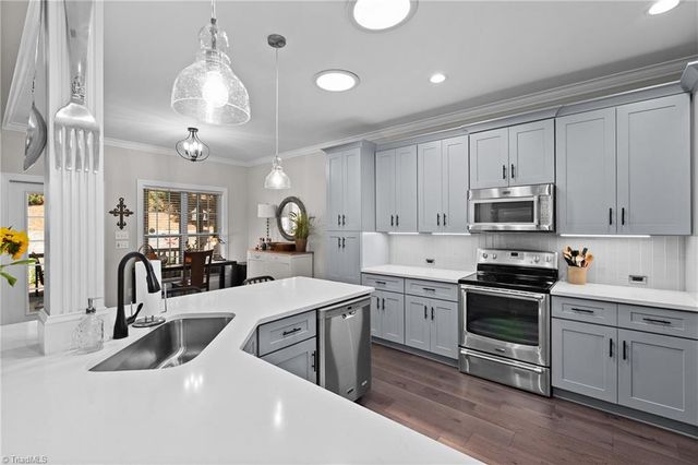 189 Cabot Drive, Winston-salem, NC 27103