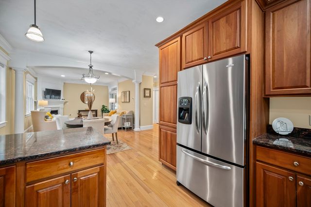 8 Snowberry Lane, Sudbury, MA 01776