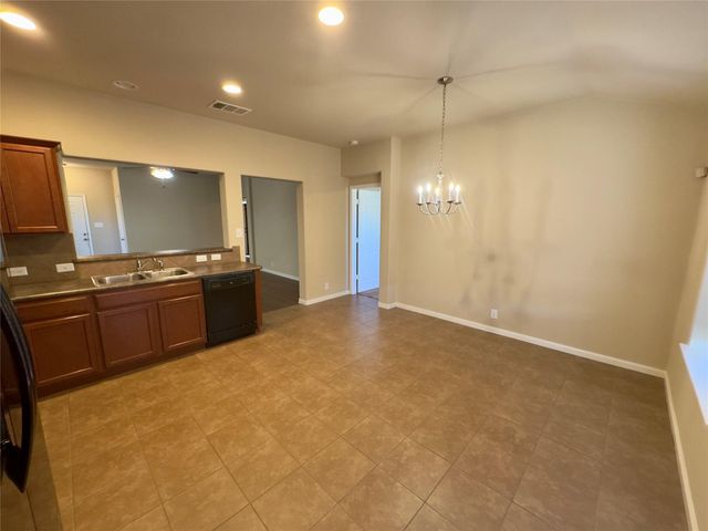 315 Wild Cat DR, Bastrop, TX 78602