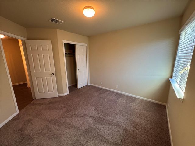 315 Wild Cat DR, Bastrop, TX 78602