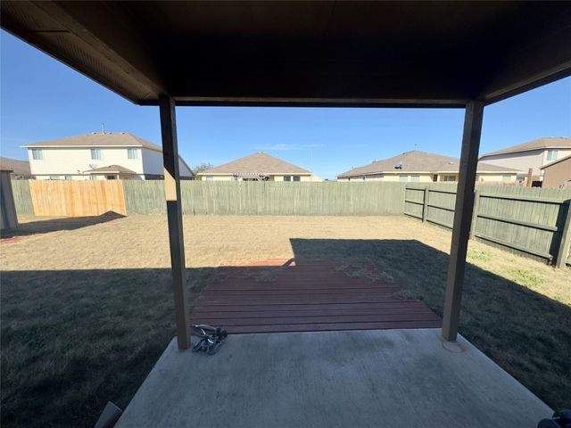 315 Wild Cat DR, Bastrop, TX 78602