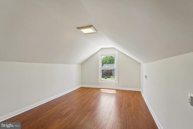 1126 INGLESIDE, Baltimore, MD 21207